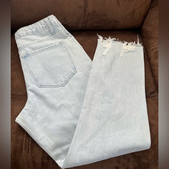 VERVET LOS ANGELES Light Blue Distressed Women's Jeans - Picture 7 of 12